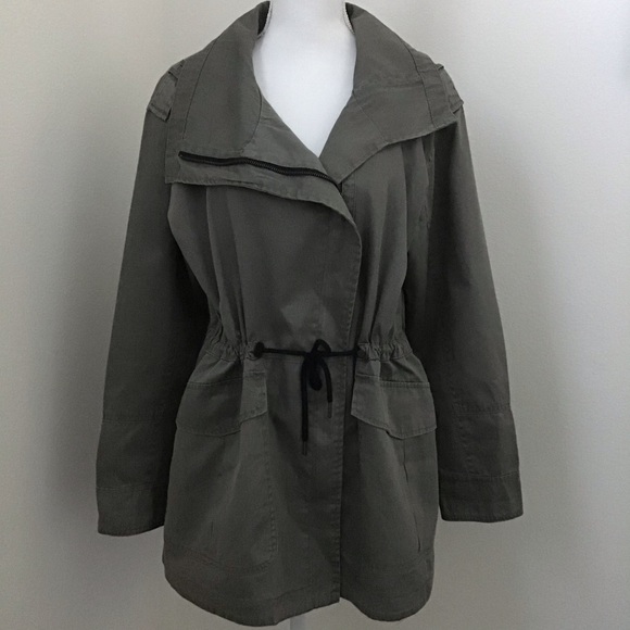 Halogen Women’s Drawstring Waist Olive Parka - Picture 3 of 9